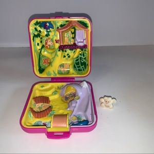 POLLY POCKET Wild Zoo World Compact Vintage with bear figure toy